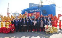 广州注册新公司流程2400TEU集装箱新造船“海丰八打雁”轮命名交船仪