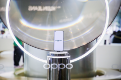 注册公司广州Reno4今日火爆开售，OPPO广州超级旗舰店同期开业