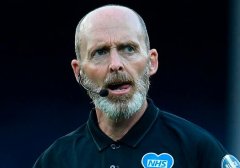 广州财务代理公司英超名哨留起大胡子了！网友炸了：英超另类亮